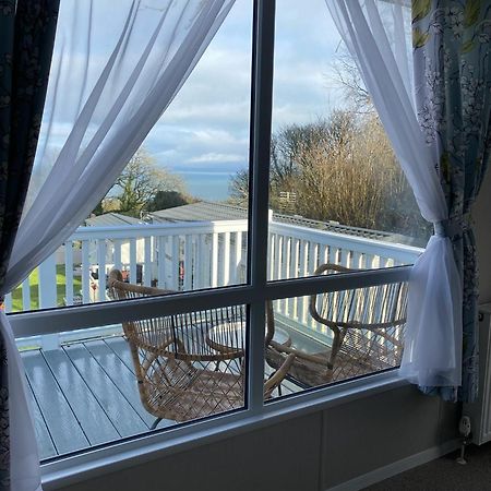 Glade Lodge- North Devon Coast, Bideford Bay Caravan Park Exterior photo